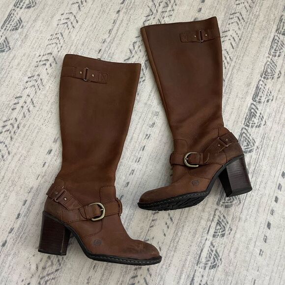 Born Shoes - Born Natasha Womens Heeled Boots Zip Size 7